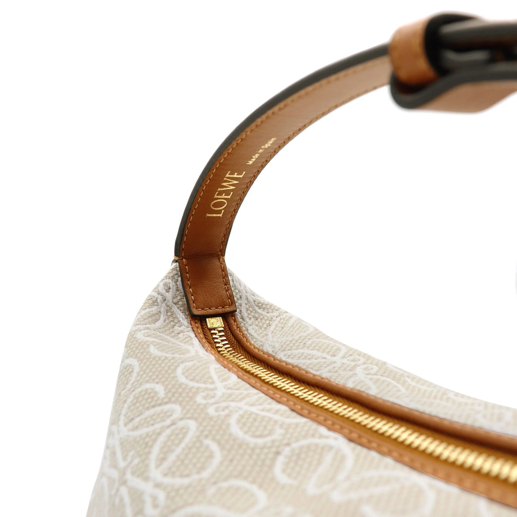 حقيبه لويفي وسط