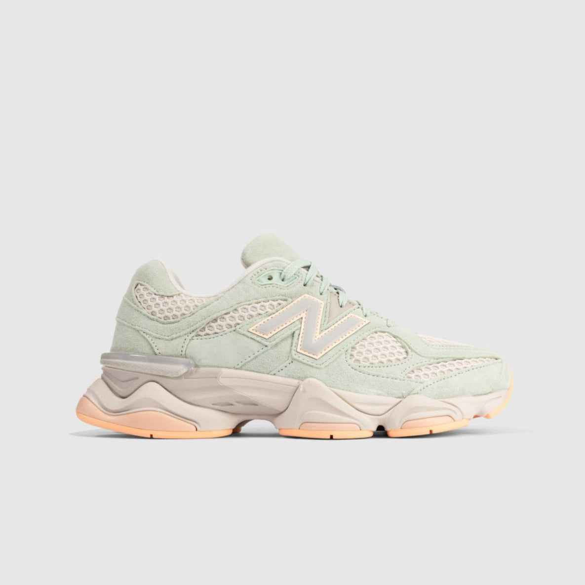 حذاء نيوبلانس 9060