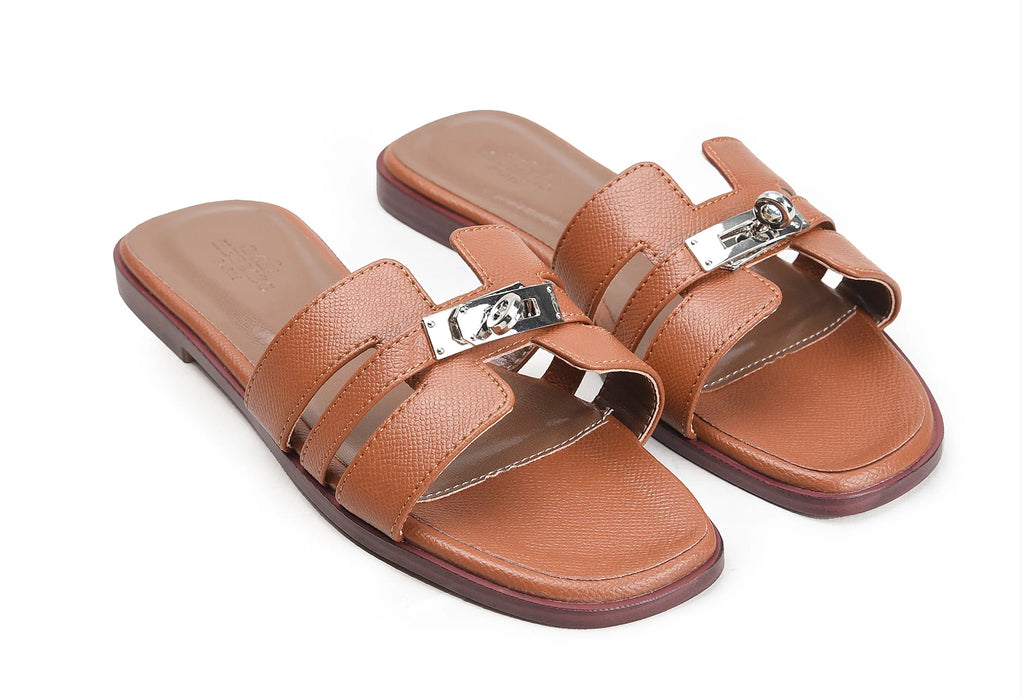 صندل هيرمز بتصميم بركن