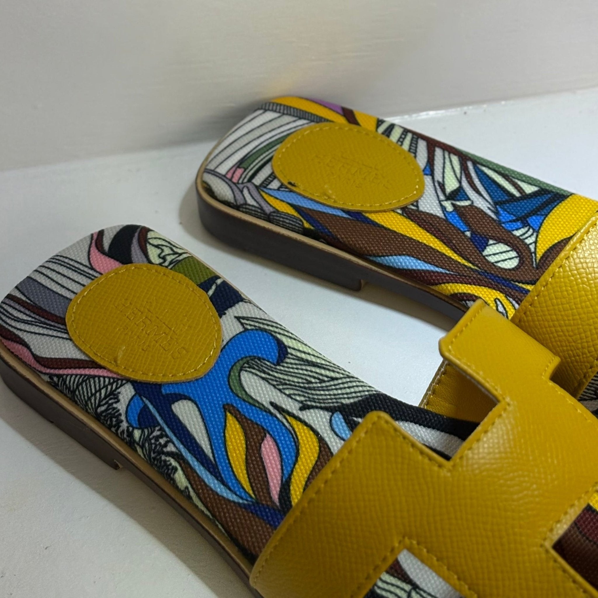 صندل هيرمز ملون - WOW BOUTIQUE